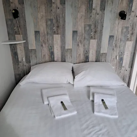 Apartment L'evasion, F2 Proche Et Commerce, Parking & Wifi Villers-sur-Mer